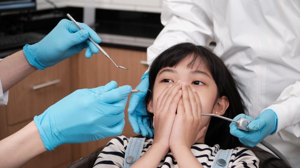 child with dental anxiety